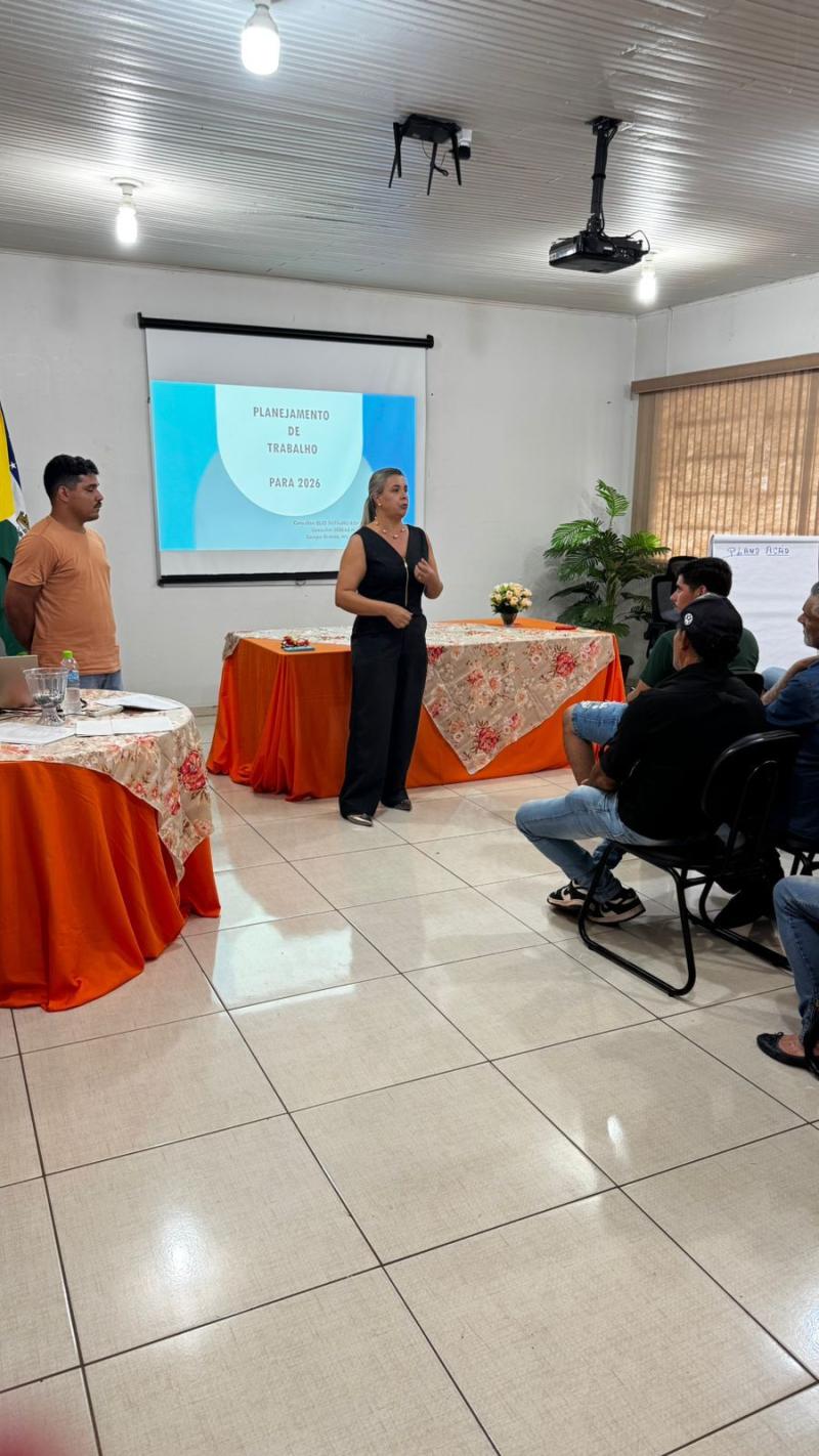 Educação de Japorã alinha a aquisição de alimentos para a merenda escolar da REME