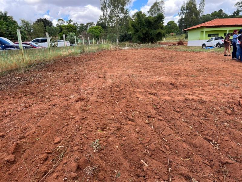 Itaipu Binacional e Educação de Japorã iniciam horta comunitária na Escola Marina Lopes