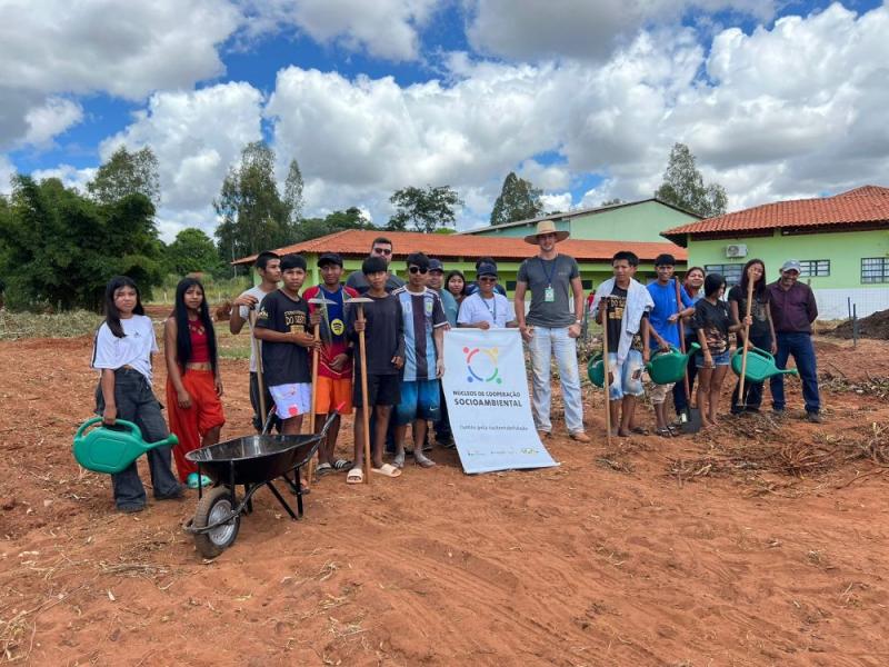 Itaipu Binacional e Educação de Japorã iniciam horta comunitária na Escola Marina Lopes